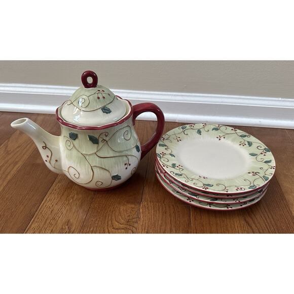 Vintage Pfaltzgraff Pepperberry Holiday Tea Pot & Dessert Plates Hand Painted - Picture 1 of 12